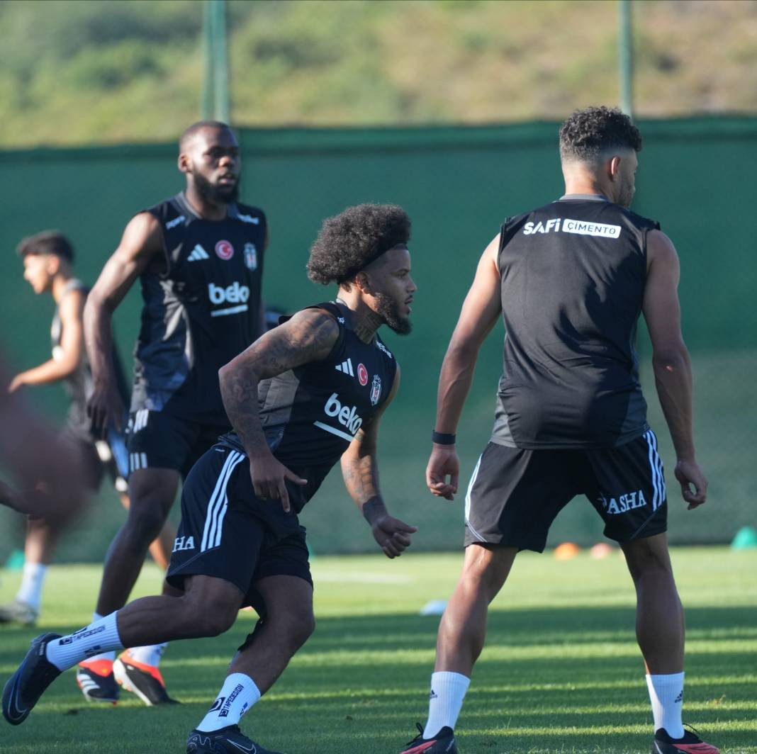 Beşiktaş sahaya indi. Dikkat çeken Rafa Silva detayı - Resim: 21